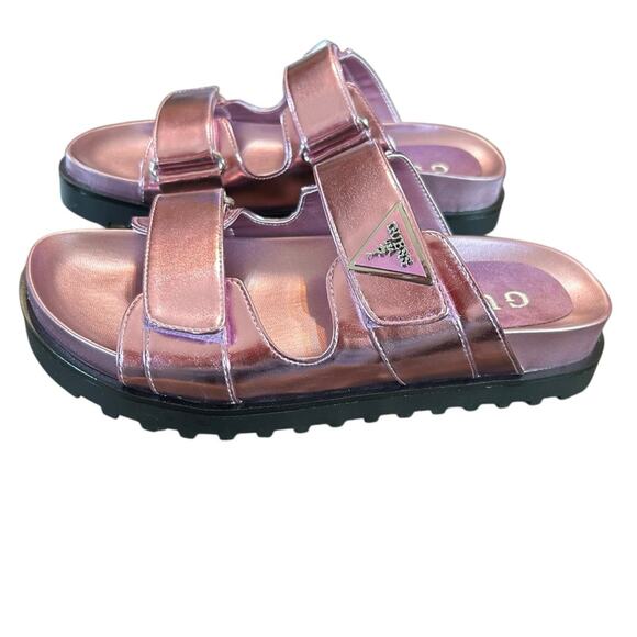 GUESS Fabula Lug-Sole Logo Footbed Sandals Slip On Metallic Pink NEW Size 7 - Picture 1 of 8